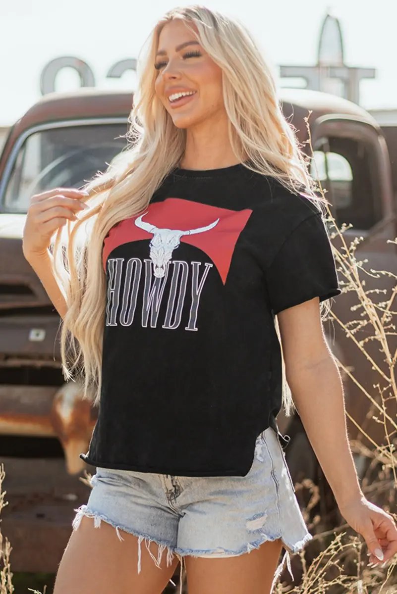 Black Western HOWDY Steer Head Print Side Slits T Shirt - Love Salve